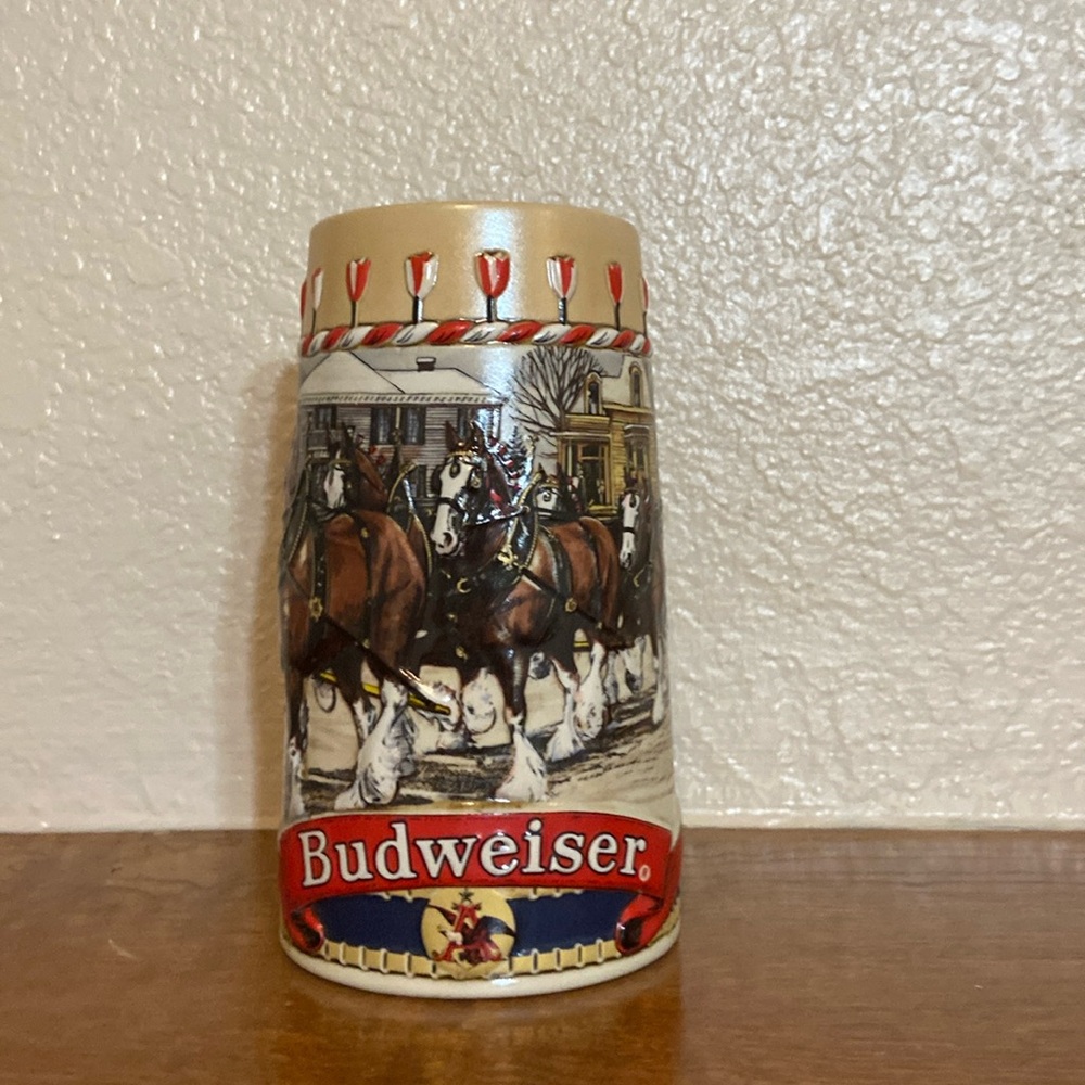 Budweiser 1986 collector’s series mug